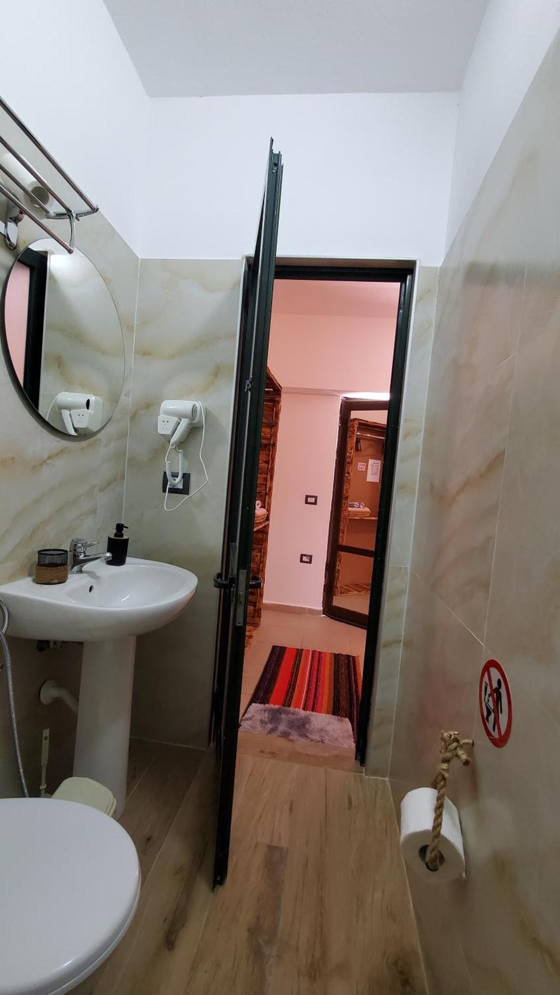 Clockwise Guestrooms Gjirokaster Room photo